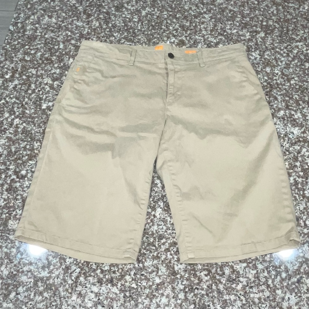 HUGO BOSS ORANGE Shorts Chino